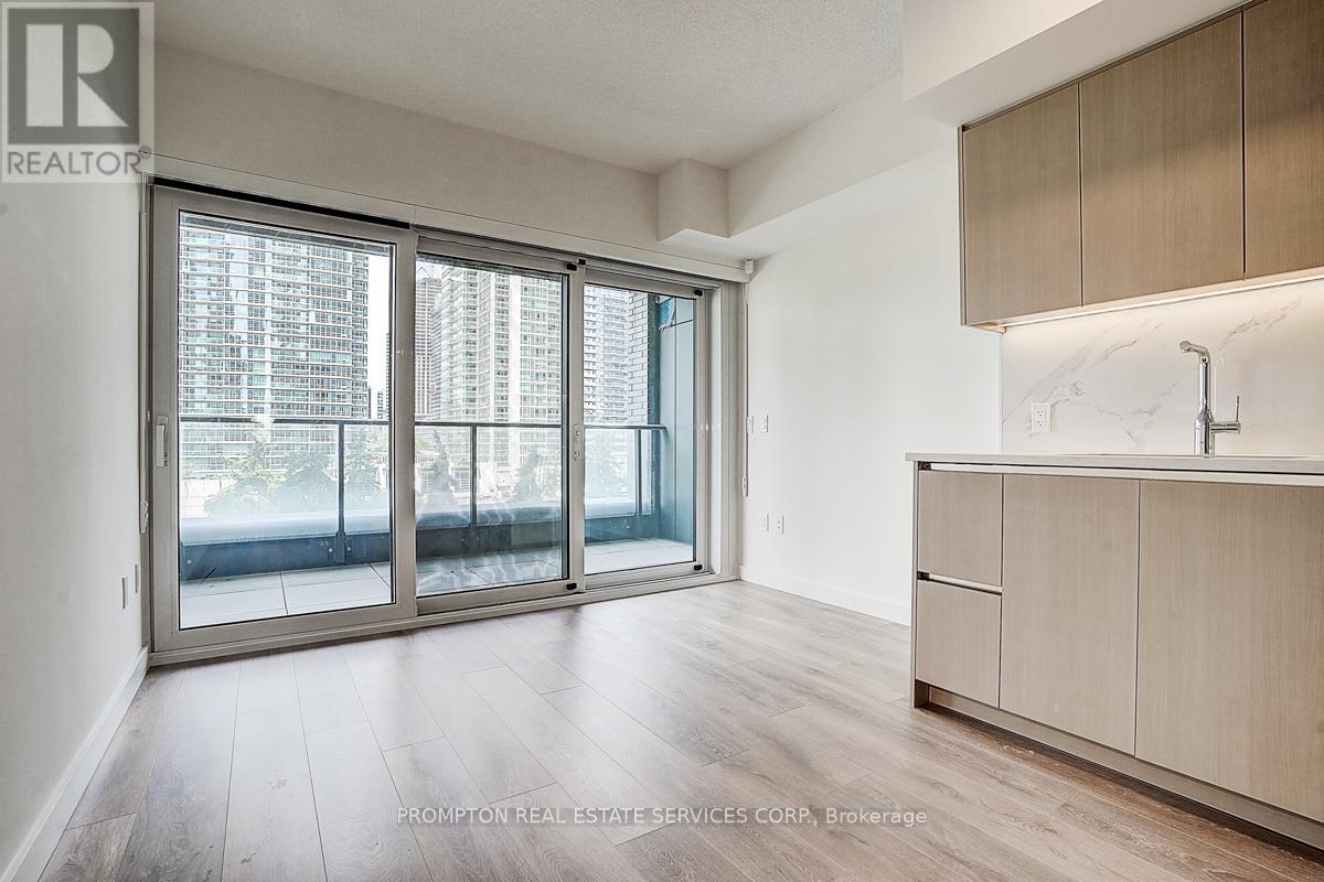 332 - 3 Concord Cityplace Way, Toronto, Ontario  M5V 0X3 - Photo 27 - C12190081