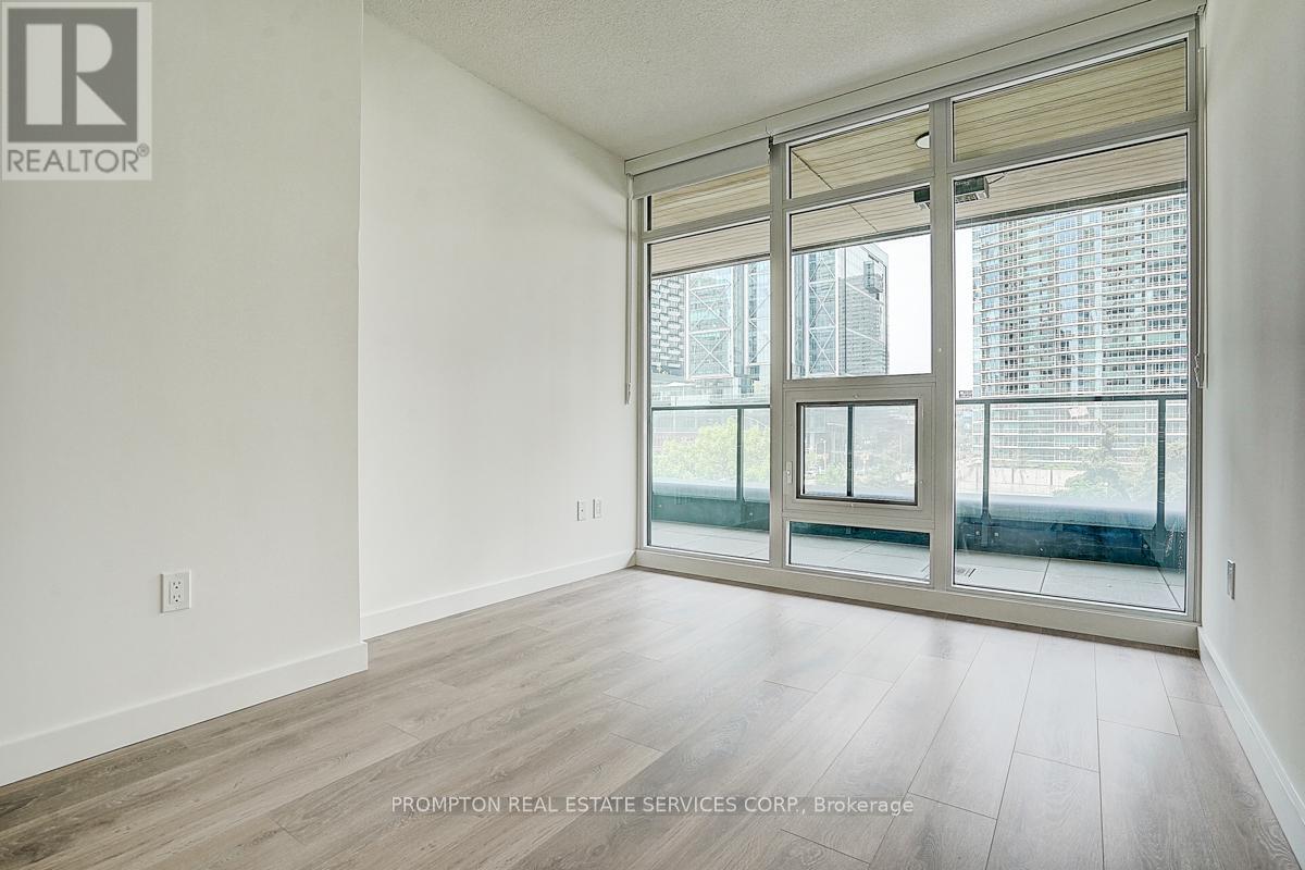 332 - 3 Concord Cityplace Way, Toronto, Ontario  M5V 0X3 - Photo 43 - C12190081
