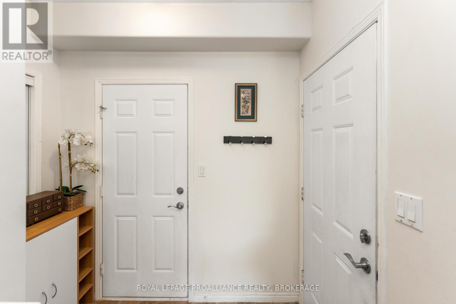 Property at 557 QUAIL COURT image 5