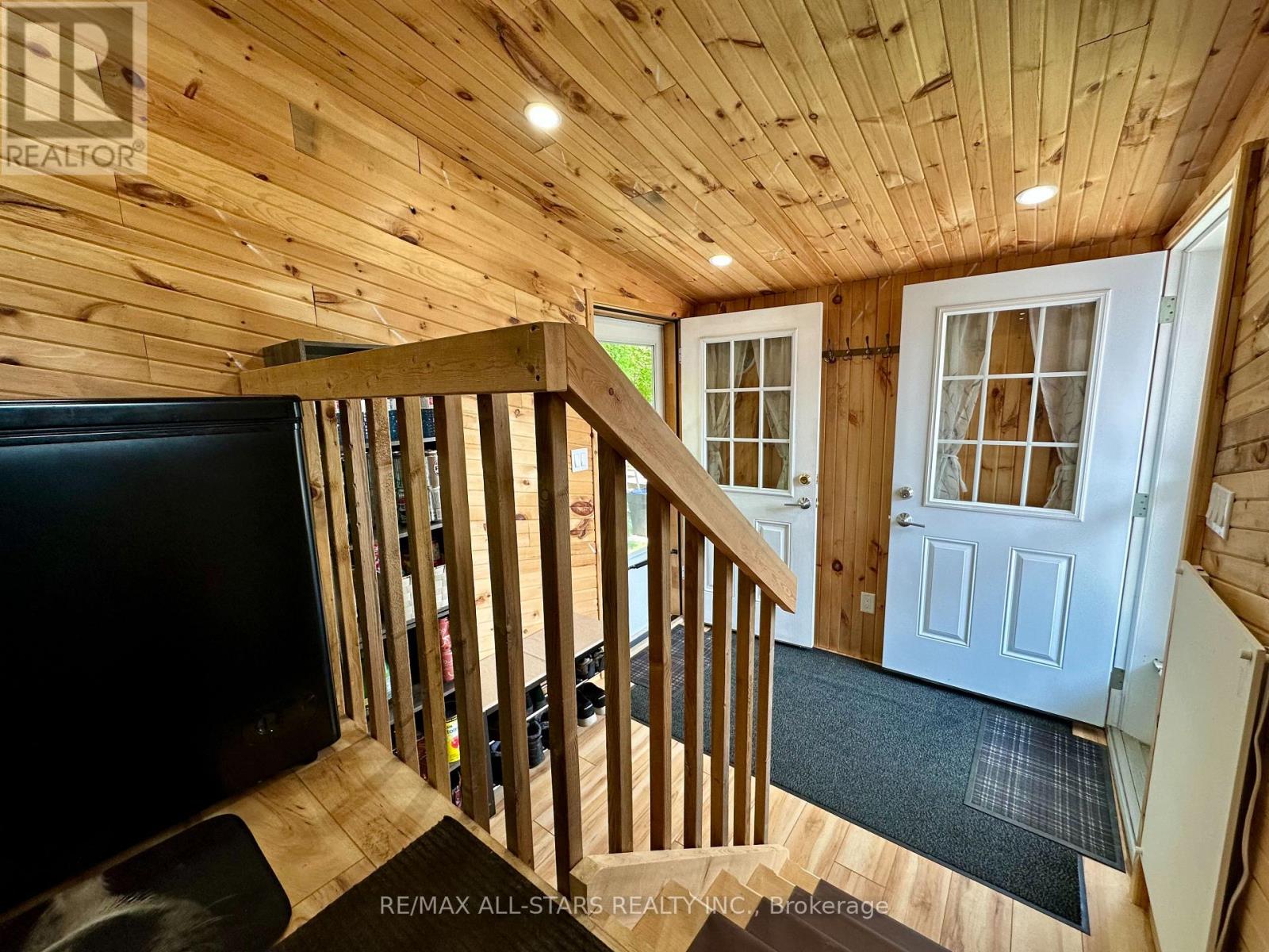 1007- Lot 130 Racoon Road, Gravenhurst, Ontario  P1P 1R1 - Photo 23 - X12190132