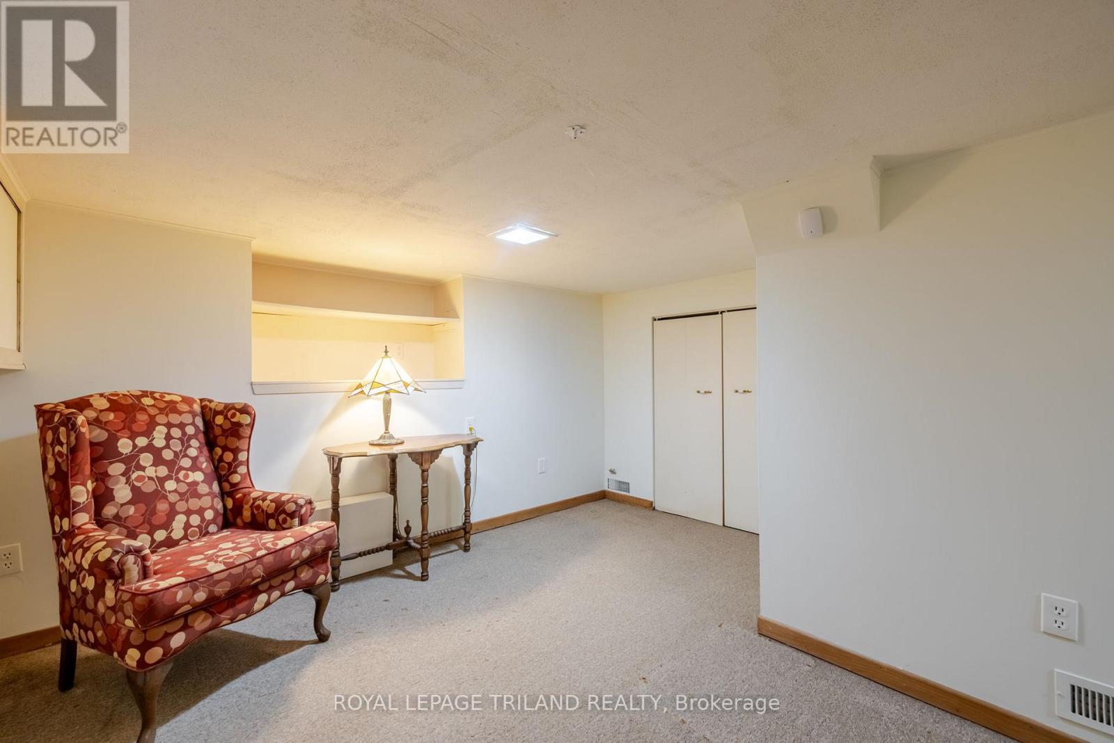424 Grosvenor Street, London East, Ontario  N5Y 3S4 - Photo 35 - X12190123