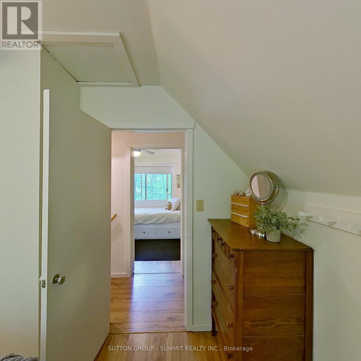 17 Sugarbush Lane, Huntsville, Ontario  P1H 2J3 - Photo 24 - X12149031