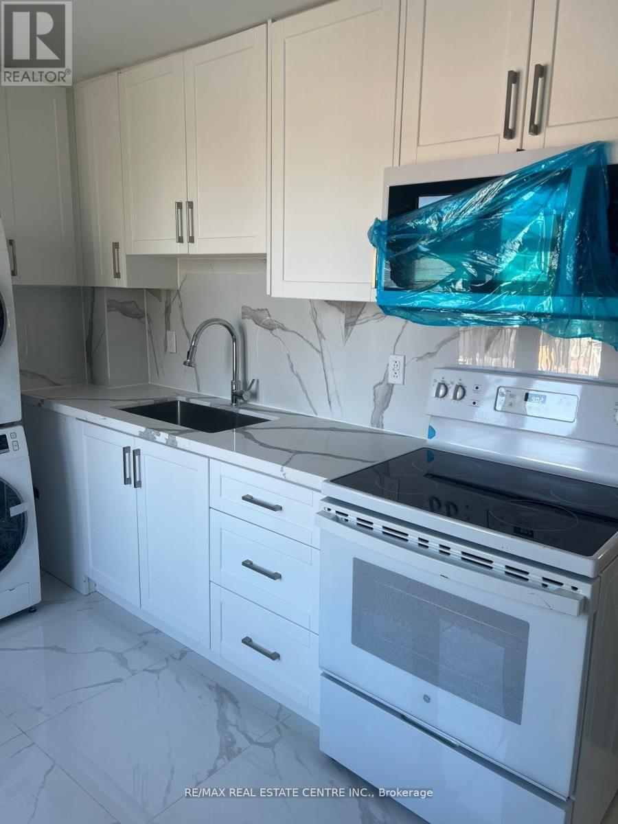 Upper - 3280 Danforth Avenue, Toronto, Ontario  M1L 1C3 - Photo 1 - E12190098