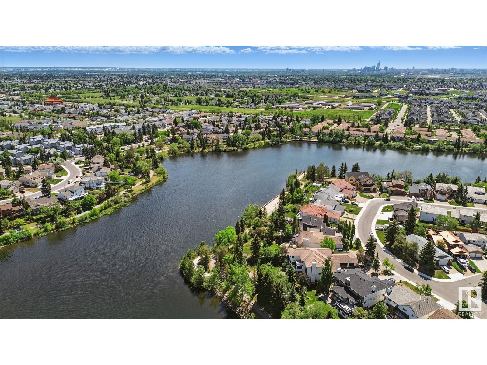 Property at #20 15710 BEAUMARIS RD NW image 4