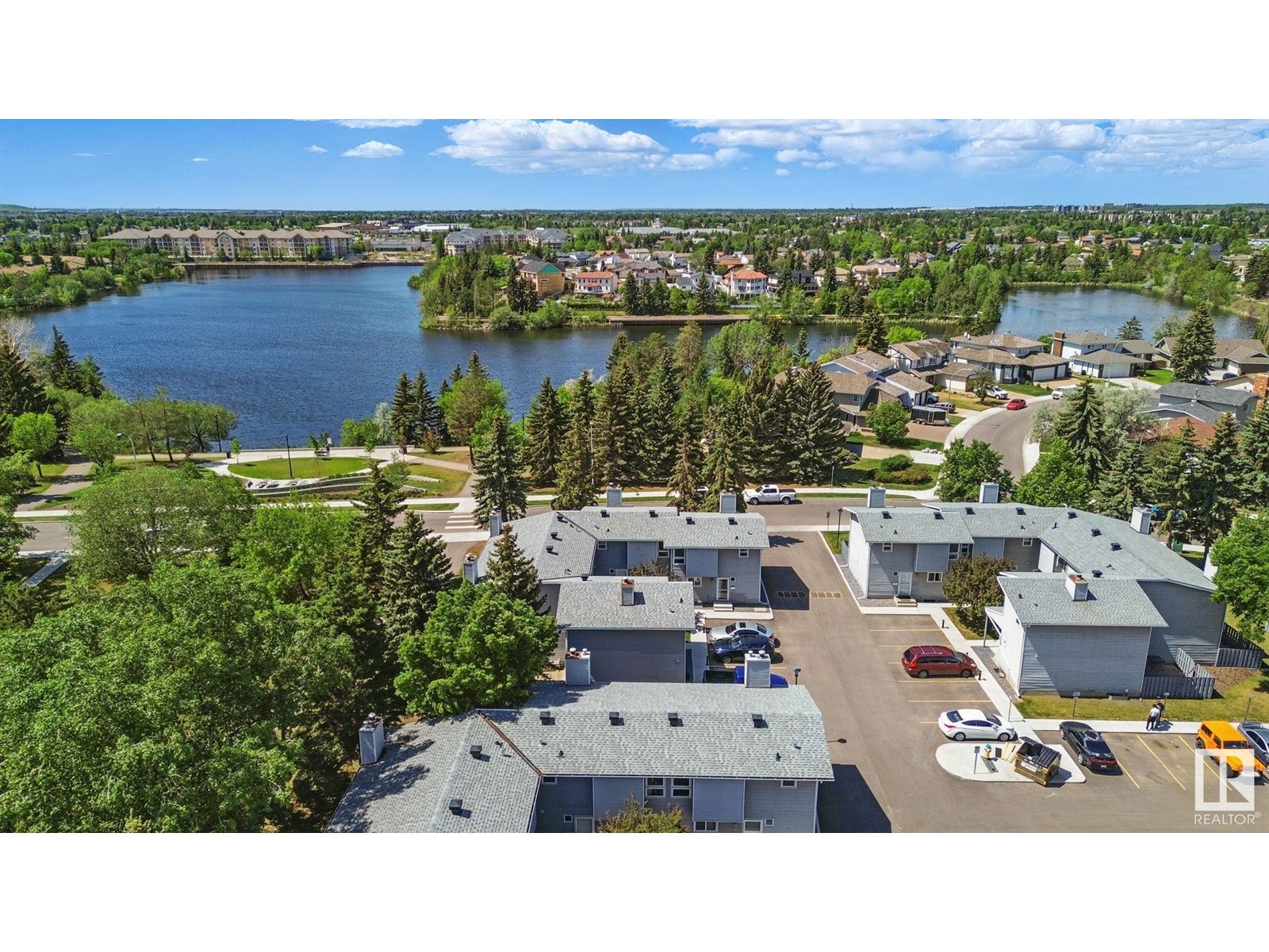 Property at #20 15710 BEAUMARIS RD NW image 3