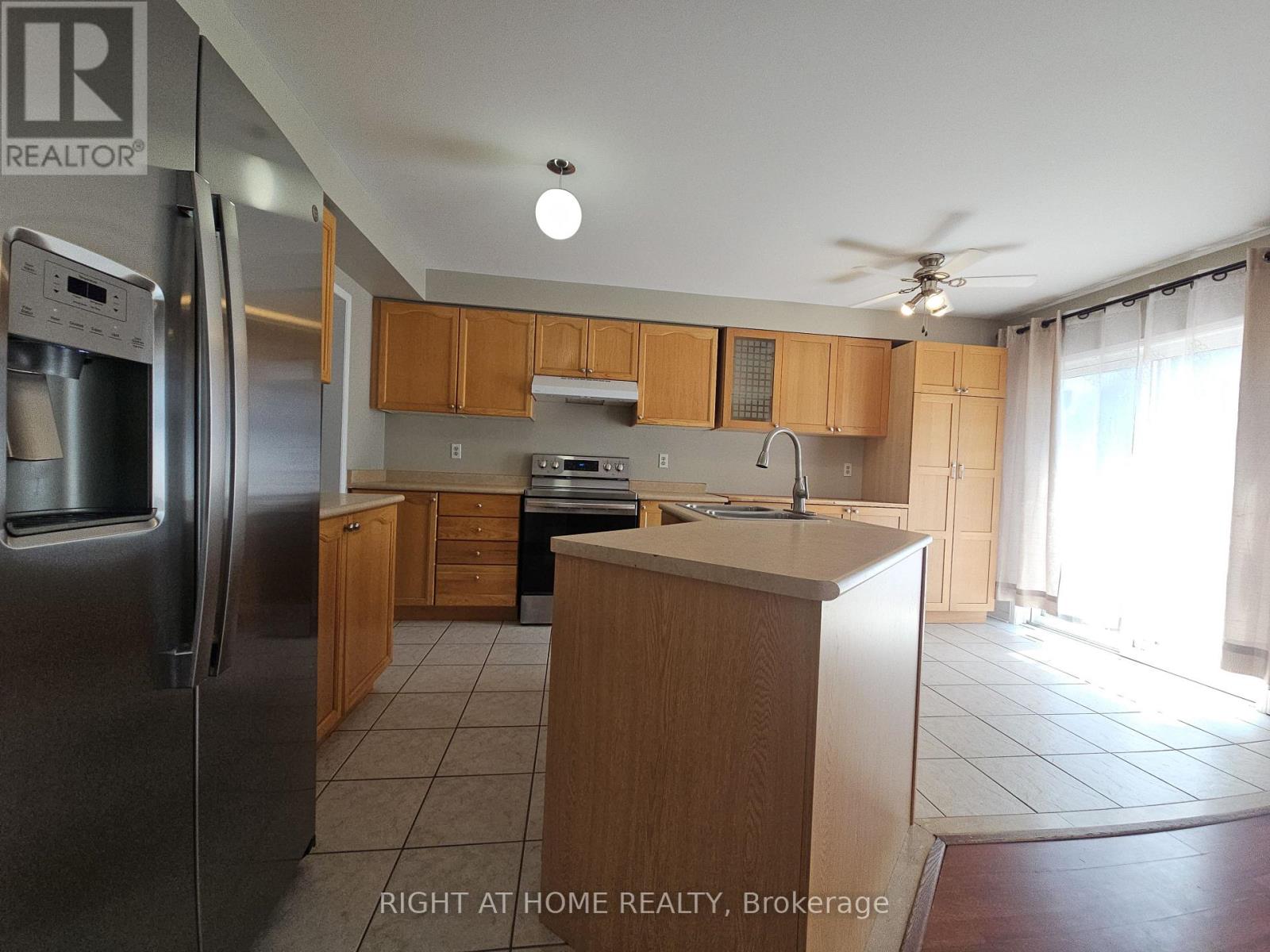 1183 Andrade Lane, Innisfil, Ontario  L9X 4X7 - Photo 18 - N12190048