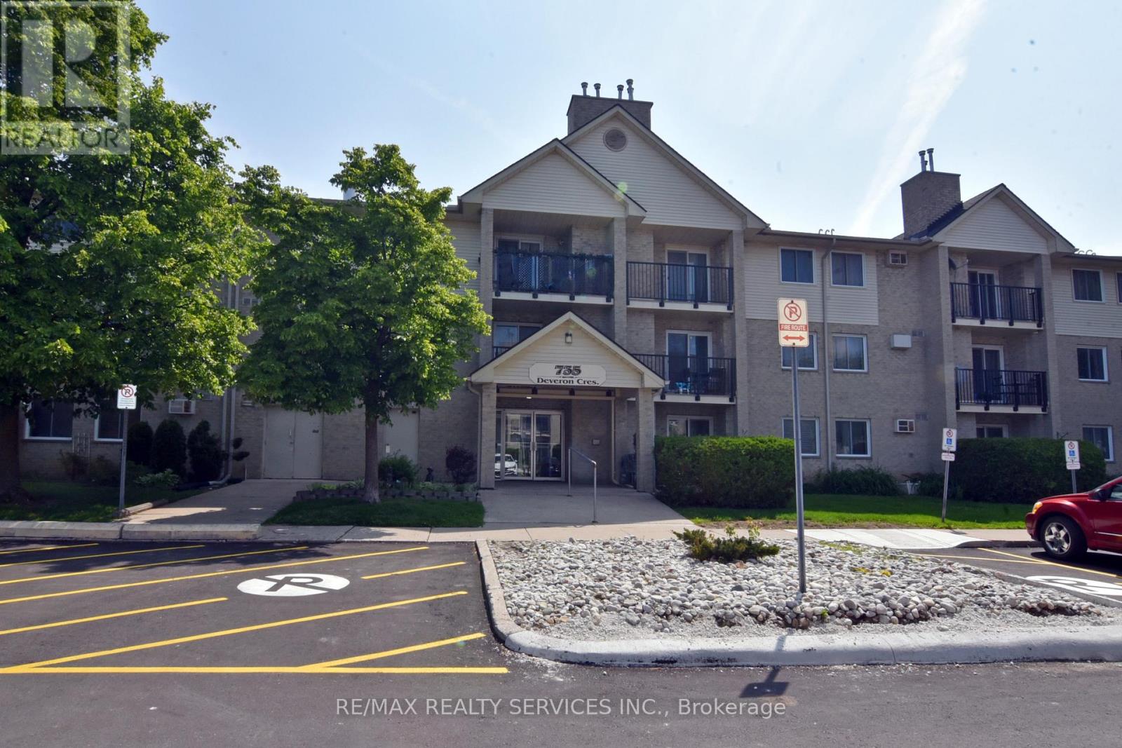 115 - 735 DEVERON CRESCENT, London South, Ontario