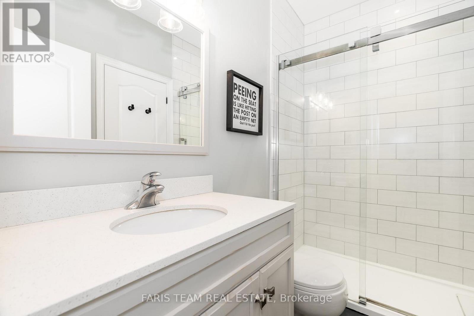 15 Laddie Lane, Springwater (Anten Mills), Ontario  L0L 1Y2 - Photo 16 - S12190051