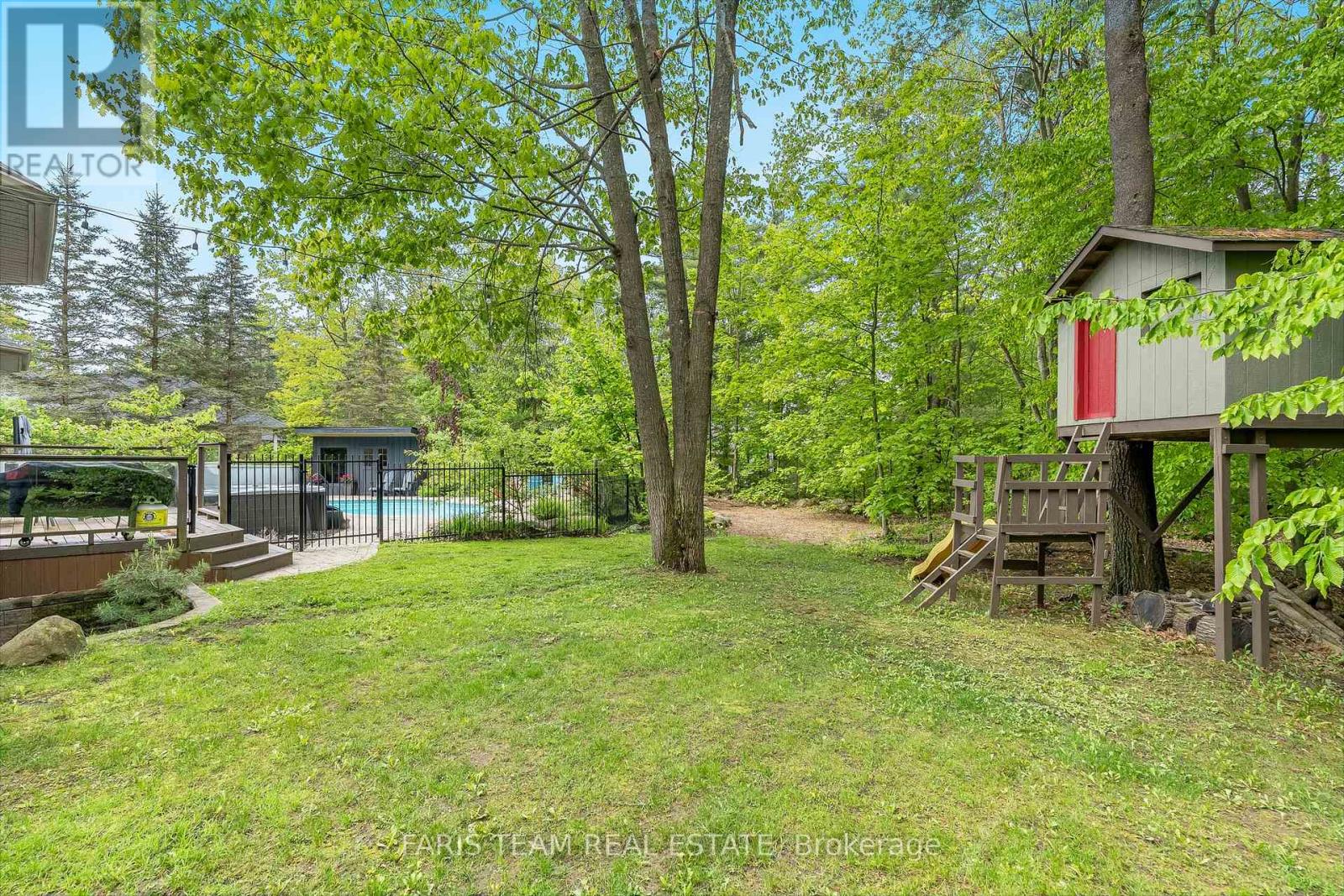 15 Laddie Lane, Springwater (Anten Mills), Ontario  L0L 1Y2 - Photo 35 - S12190051