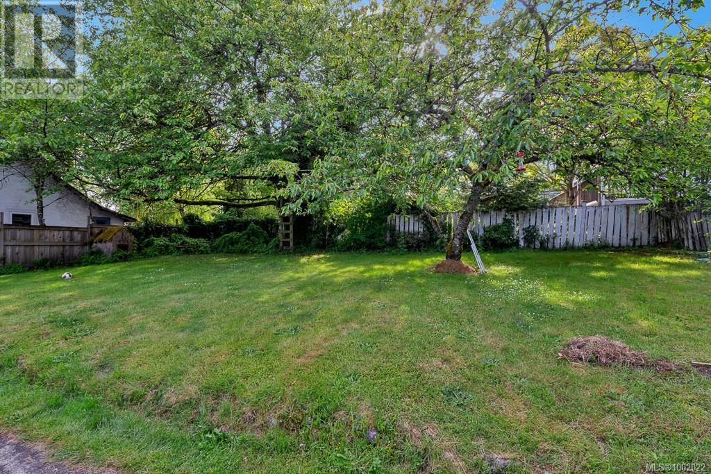 307, 311,315 Holly Ave, Nanaimo, British Columbia  V9S 3M3 - Photo 12 - 1002022