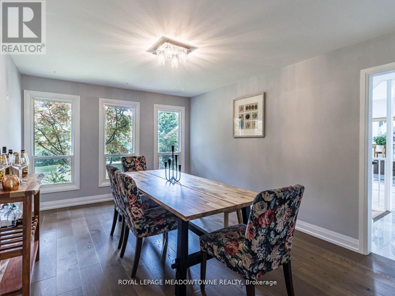 1 Cedar Drive, Caledon, Ontario  L7K 1H4 - Photo 19 - W12190060