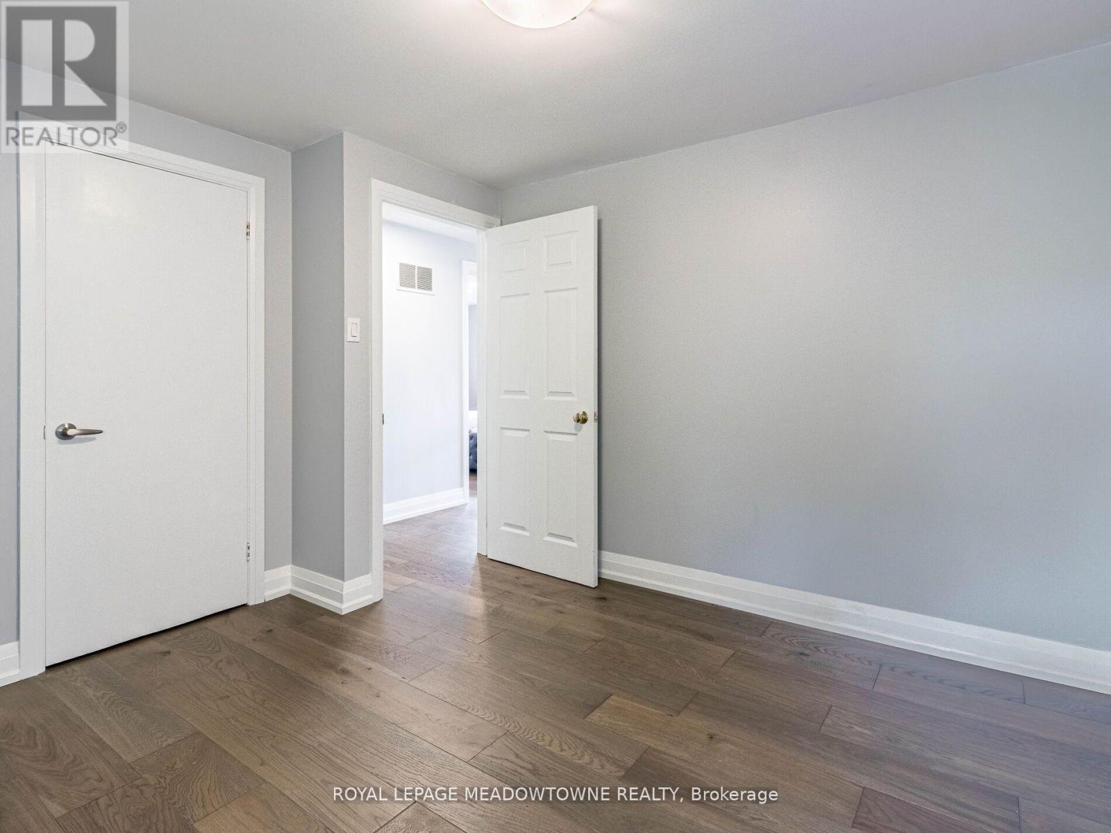 1 Cedar Drive, Caledon, Ontario  L7K 1H4 - Photo 34 - W12190060