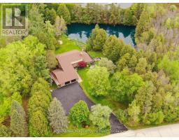 1 CEDAR DRIVE, Caledon, Ontario