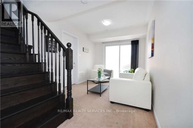 49 Mercedes Road, Brampton, Ontario  L7A 0Z2 - Photo 4 - W12190095