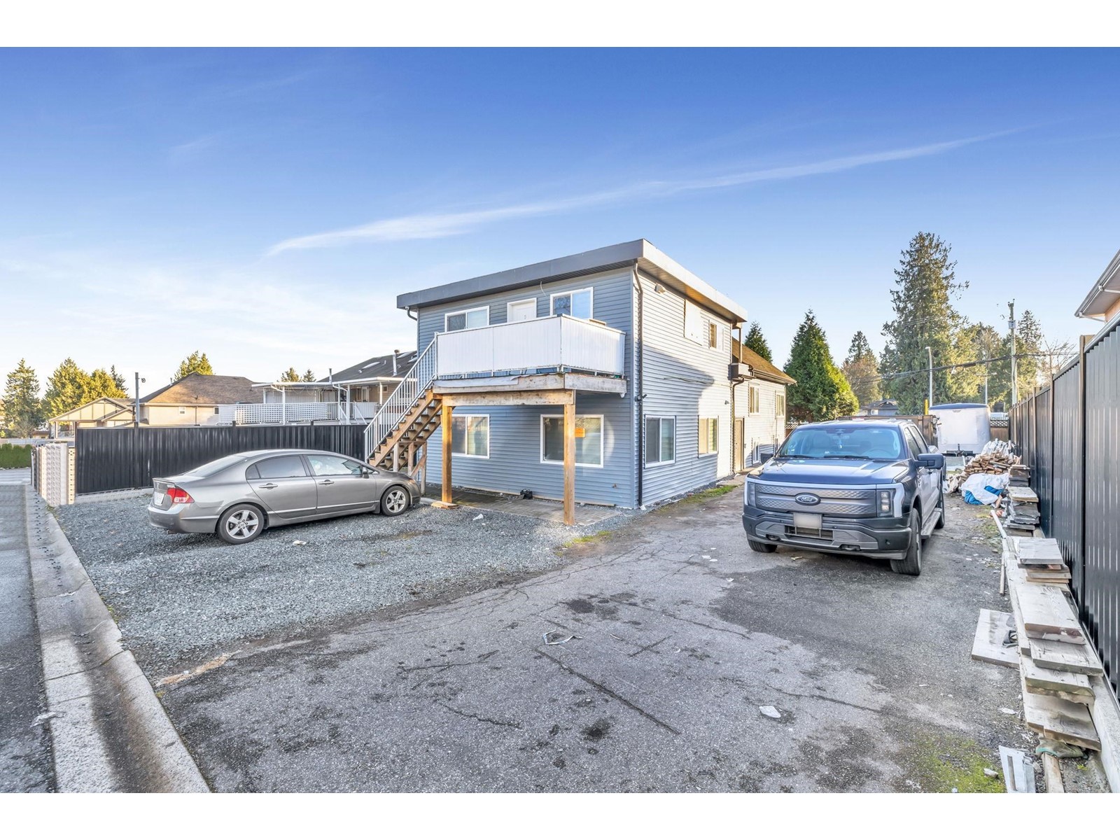 13065 96 Avenue, Surrey, British Columbia  V3V 1Y2 - Photo 3 - R3009760