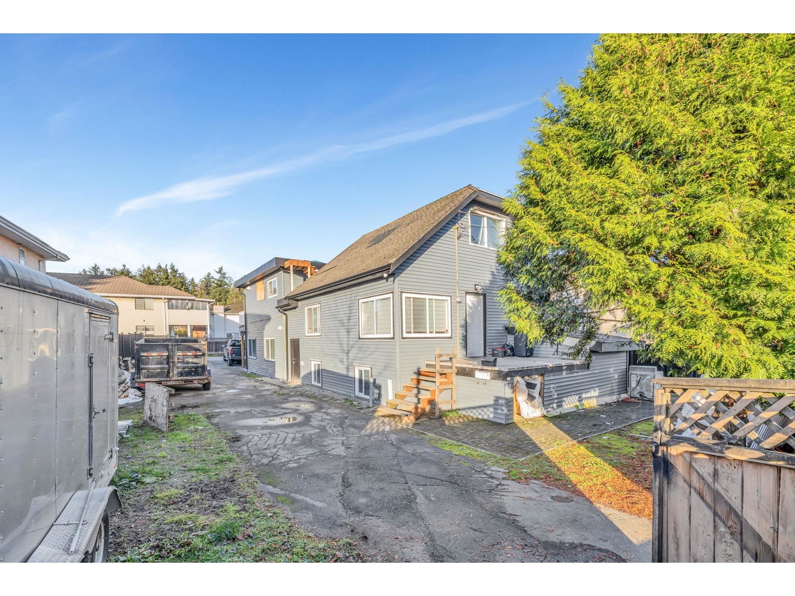 13065 96 Avenue, Surrey, British Columbia  V3V 1Y2 - Photo 1 - R3009760