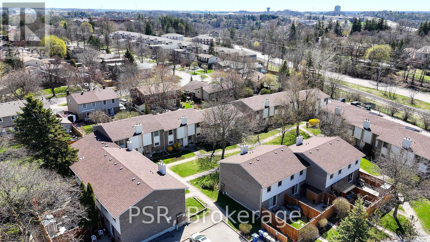 20 - 11 Grand River Boulevard, Kitchener, Ontario  N2A 2T2 - Photo 32 - X12190039
