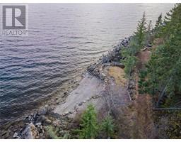 397 Park Avenue, procter, British Columbia