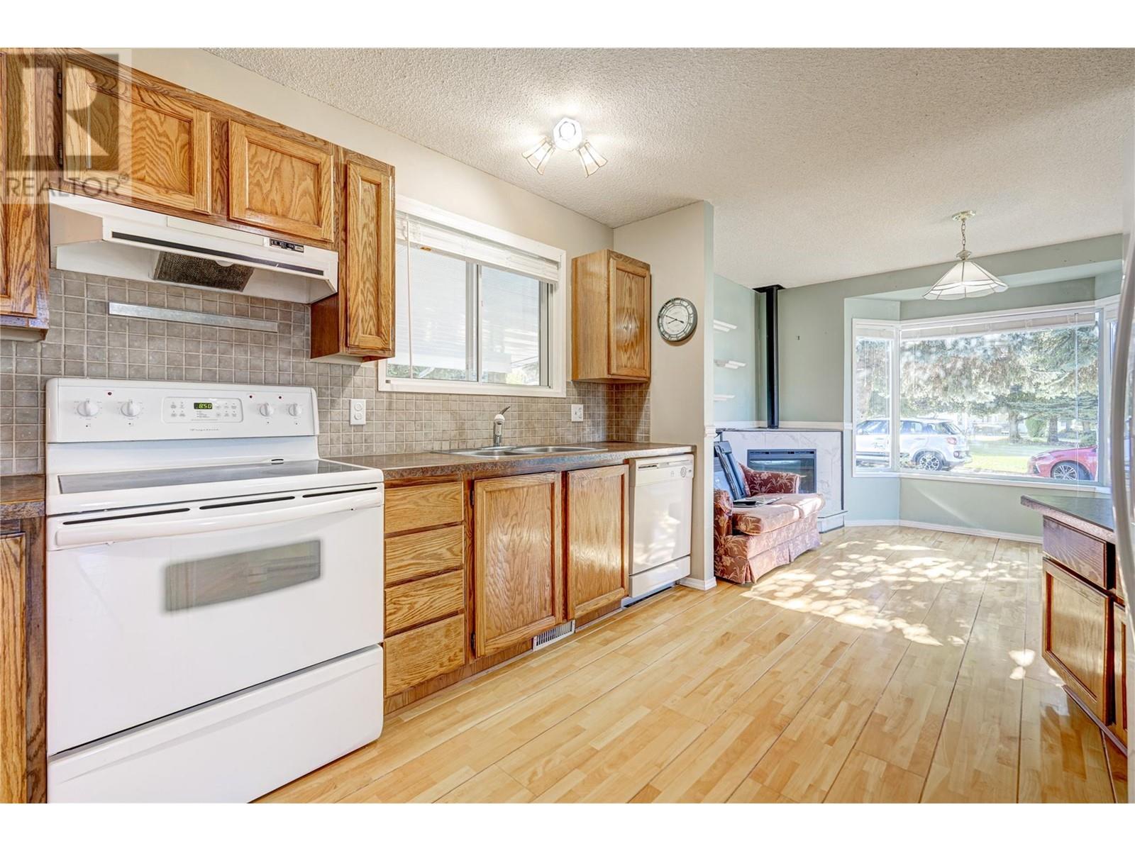17017 Snow Avenue Unit# 1, Summerland, British Columbia  V0H 1Z6 - Photo 10 - 10340660