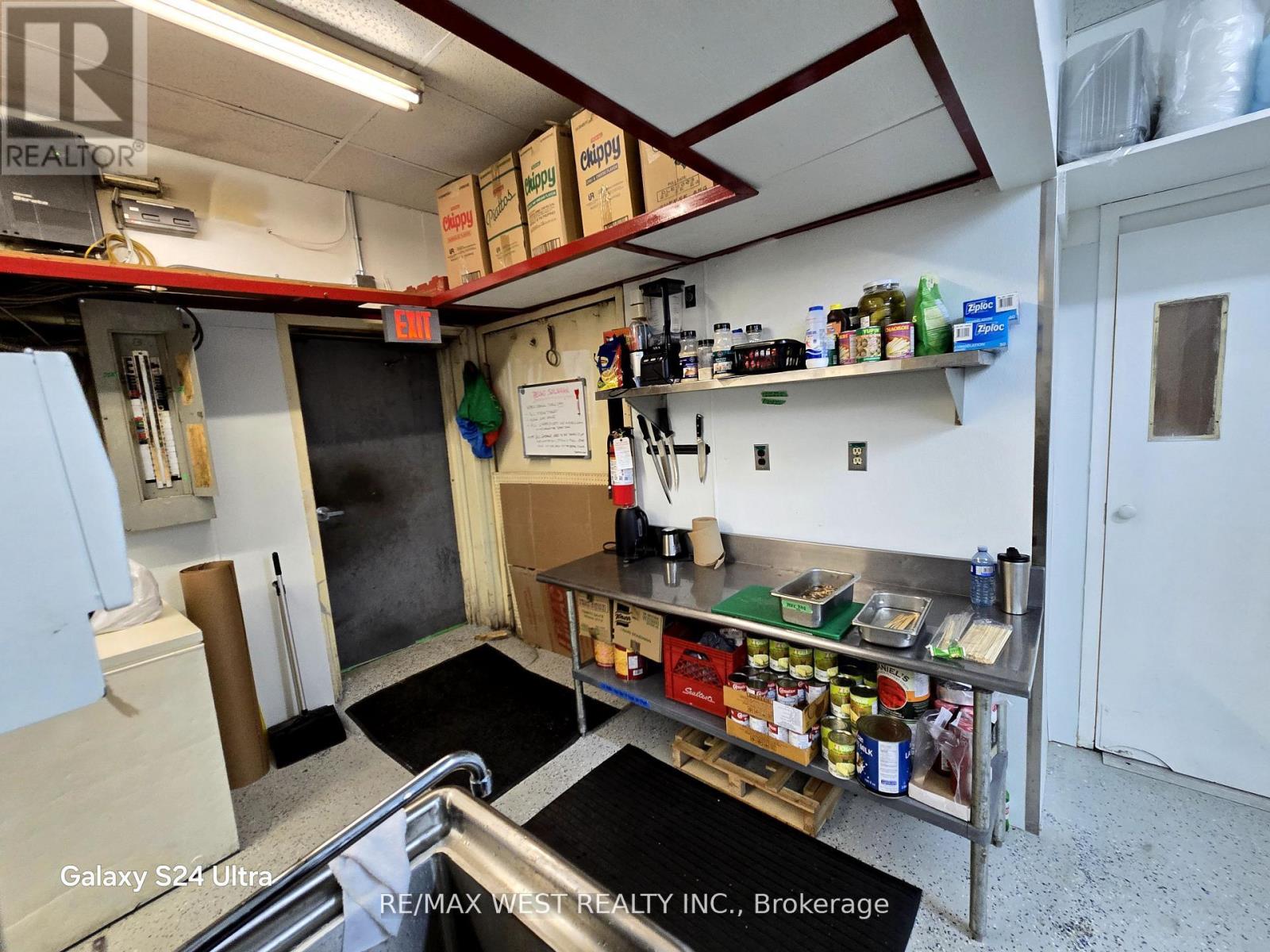 2 - 1646 Victoria Park Avenue, Toronto (Victoria Village), Ontario  M1R 1P7 - Photo 13 - C12190180