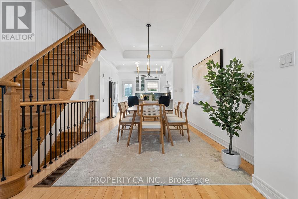 182 Mccaul Street, Toronto (Kensington-Chinatown), Ontario  M5T 1W5 - Photo 6 - C12190184