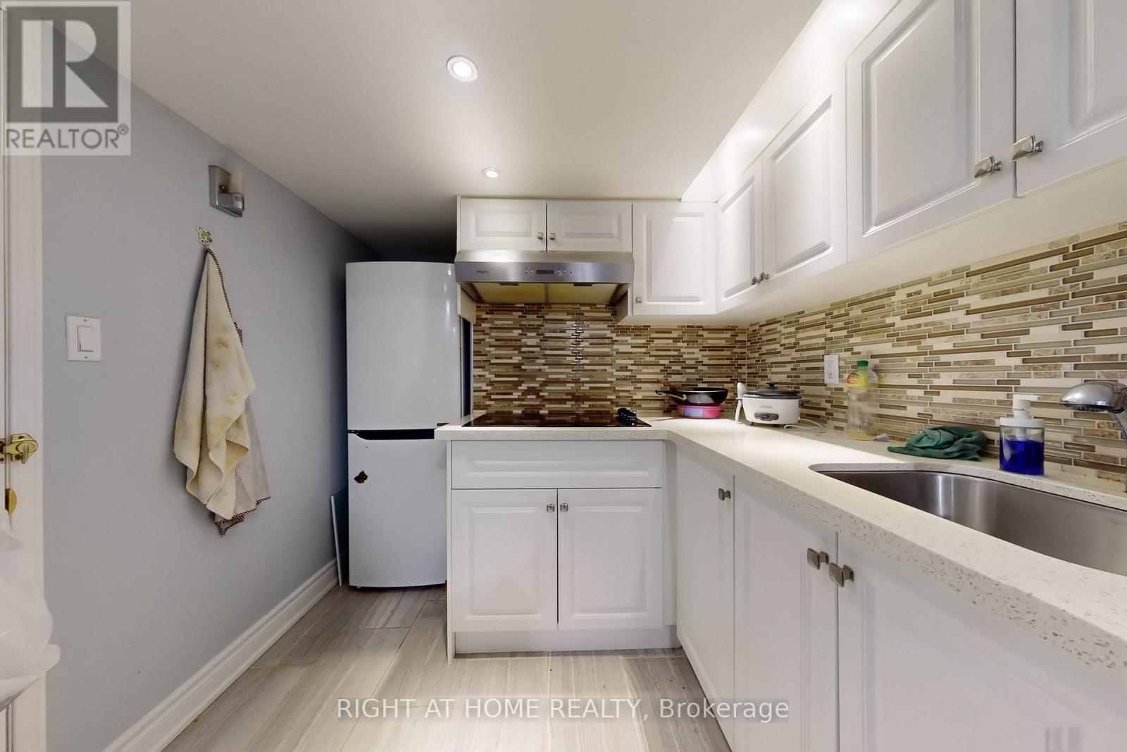 34 Goddard Street, Toronto, Ontario  M3H 5C8 - Photo 42 - C12190222