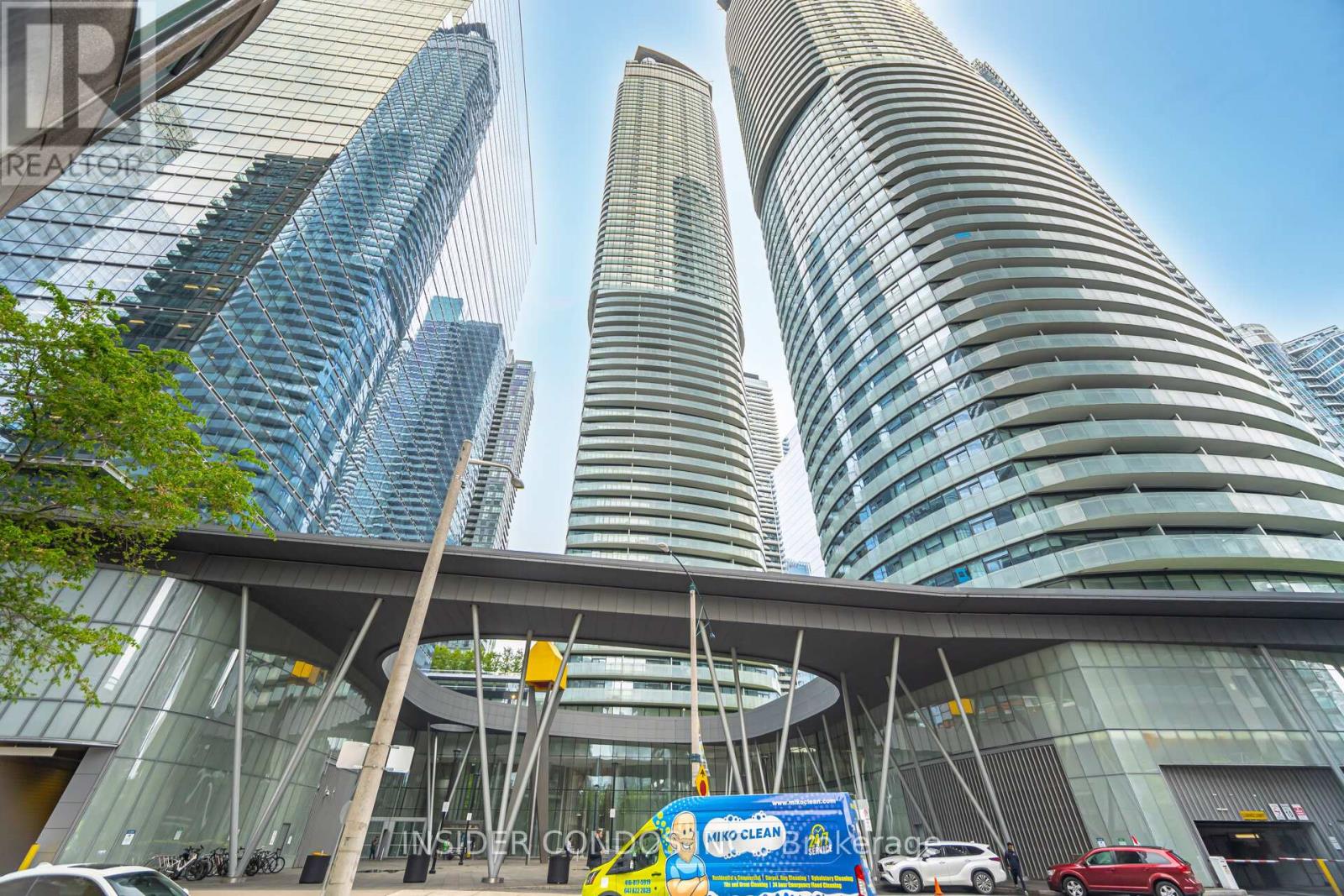 4409 - 12 YORK STREET, Toronto, Ontario