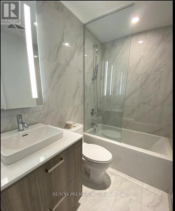 1108 - 480 Front Street W, Toronto, Ontario  M5V 0V6 - Photo 14 - C12190110