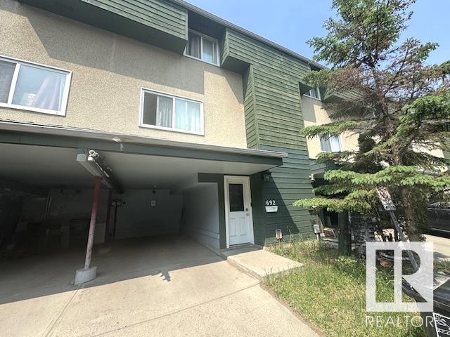 Property at 692 ABBOTTSFIELD RD NW image 1