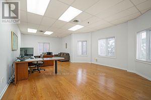 201 - 335 Renfrew Drive, Markham (Buttonville), Ontario  L3R 9S9 - Photo 15 - N12190149