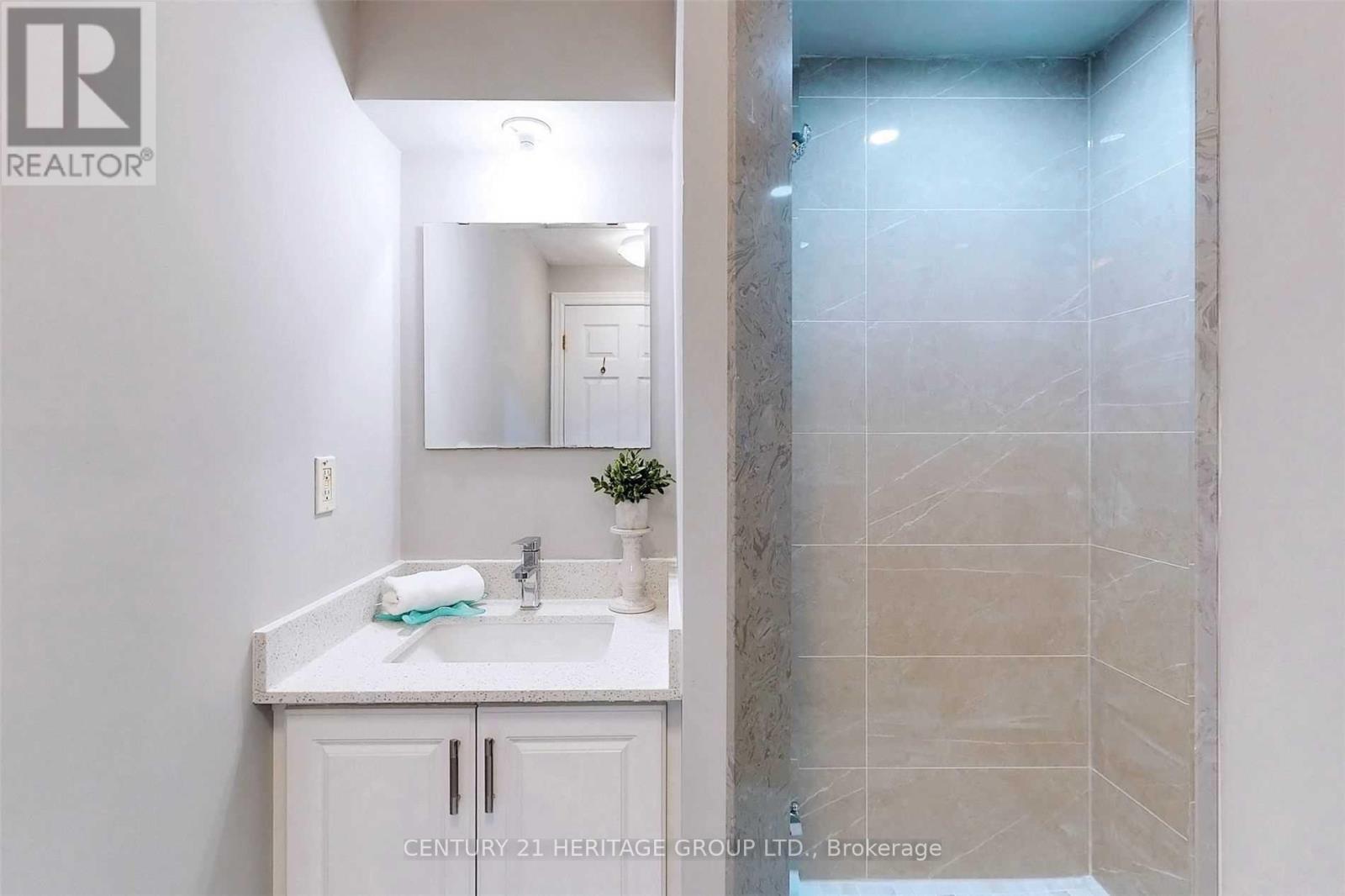 46 Rush Road, Aurora, Ontario  L4G 7G5 - Photo 20 - N12190207