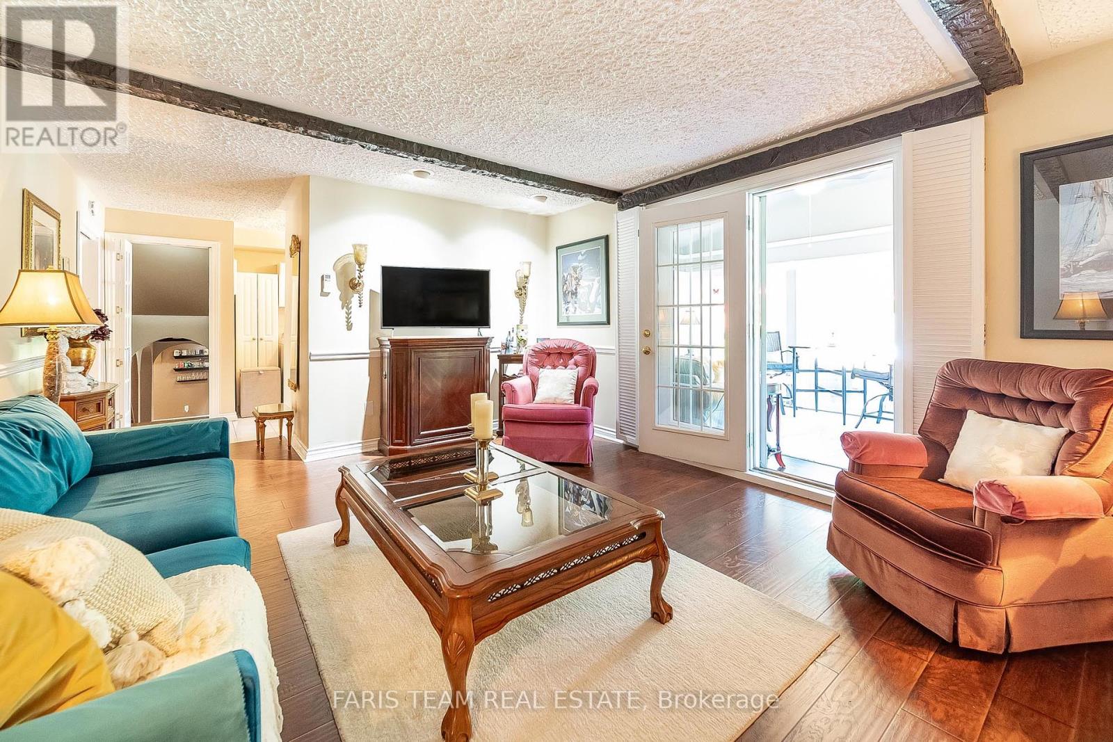 8 Viel Street, Penetanguishene, Ontario  L9M 1H8 - Photo 22 - S12190236