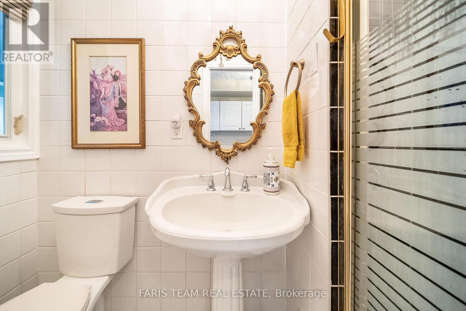 8 Viel Street, Penetanguishene, Ontario  L9M 1H8 - Photo 25 - S12190236