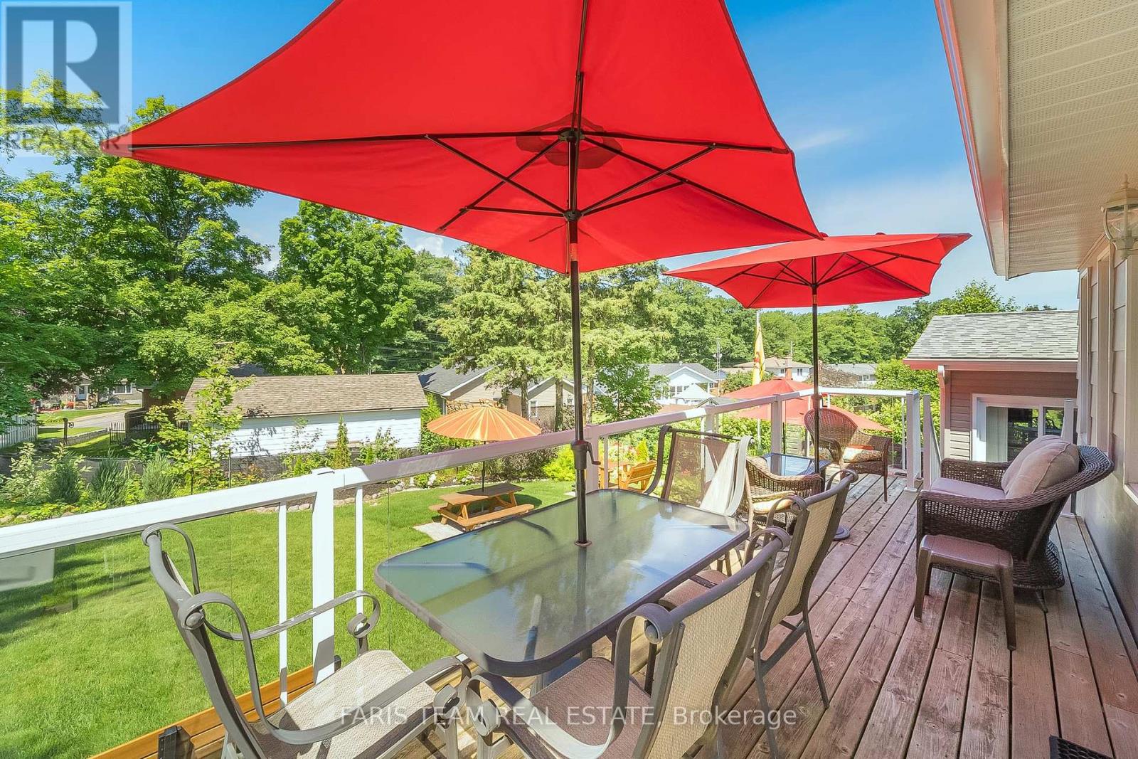 8 Viel Street, Penetanguishene, Ontario  L9M 1H8 - Photo 31 - S12190236