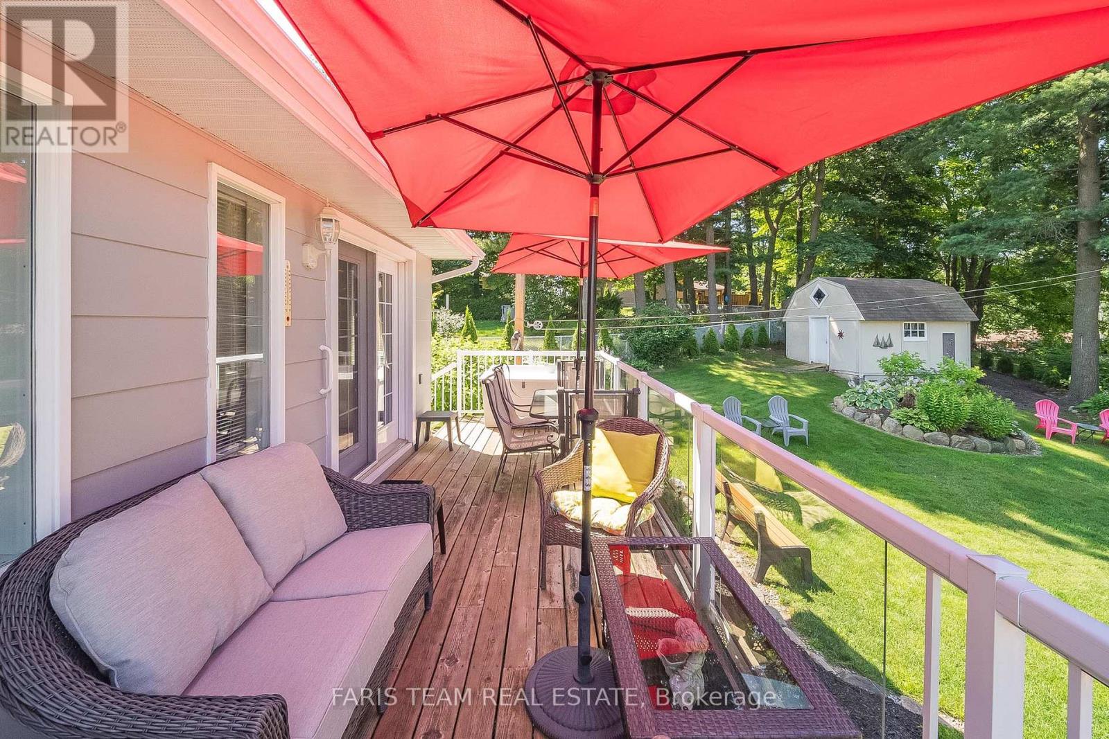 8 Viel Street, Penetanguishene, Ontario  L9M 1H8 - Photo 32 - S12190236