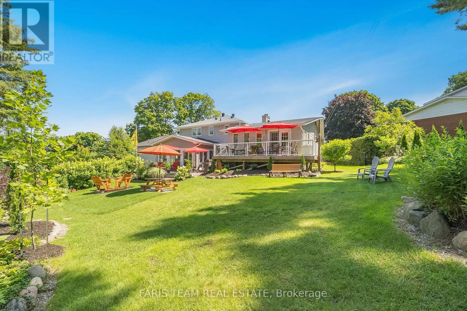 8 Viel Street, Penetanguishene, Ontario  L9M 1H8 - Photo 36 - S12190236