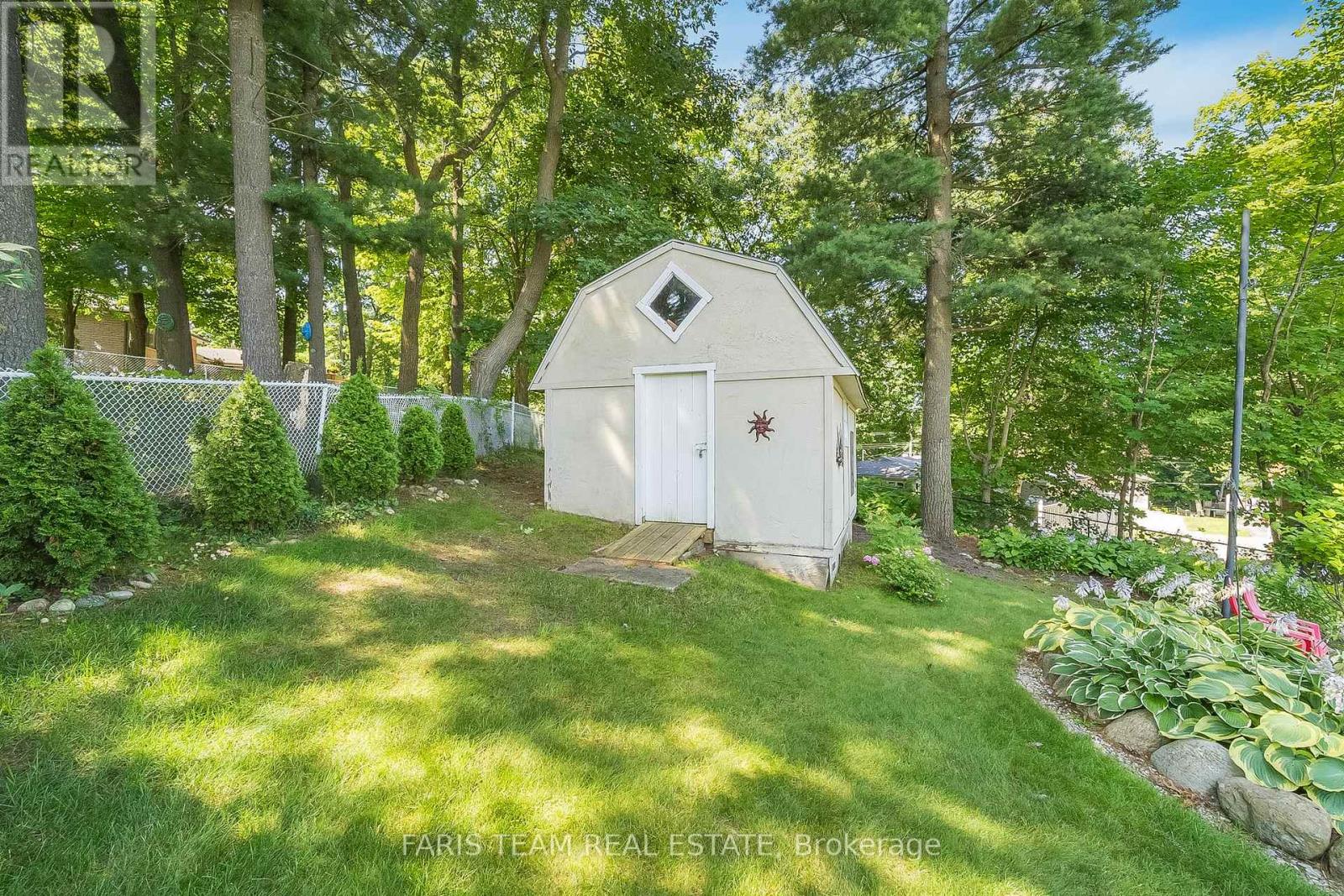 8 Viel Street, Penetanguishene, Ontario  L9M 1H8 - Photo 37 - S12190236