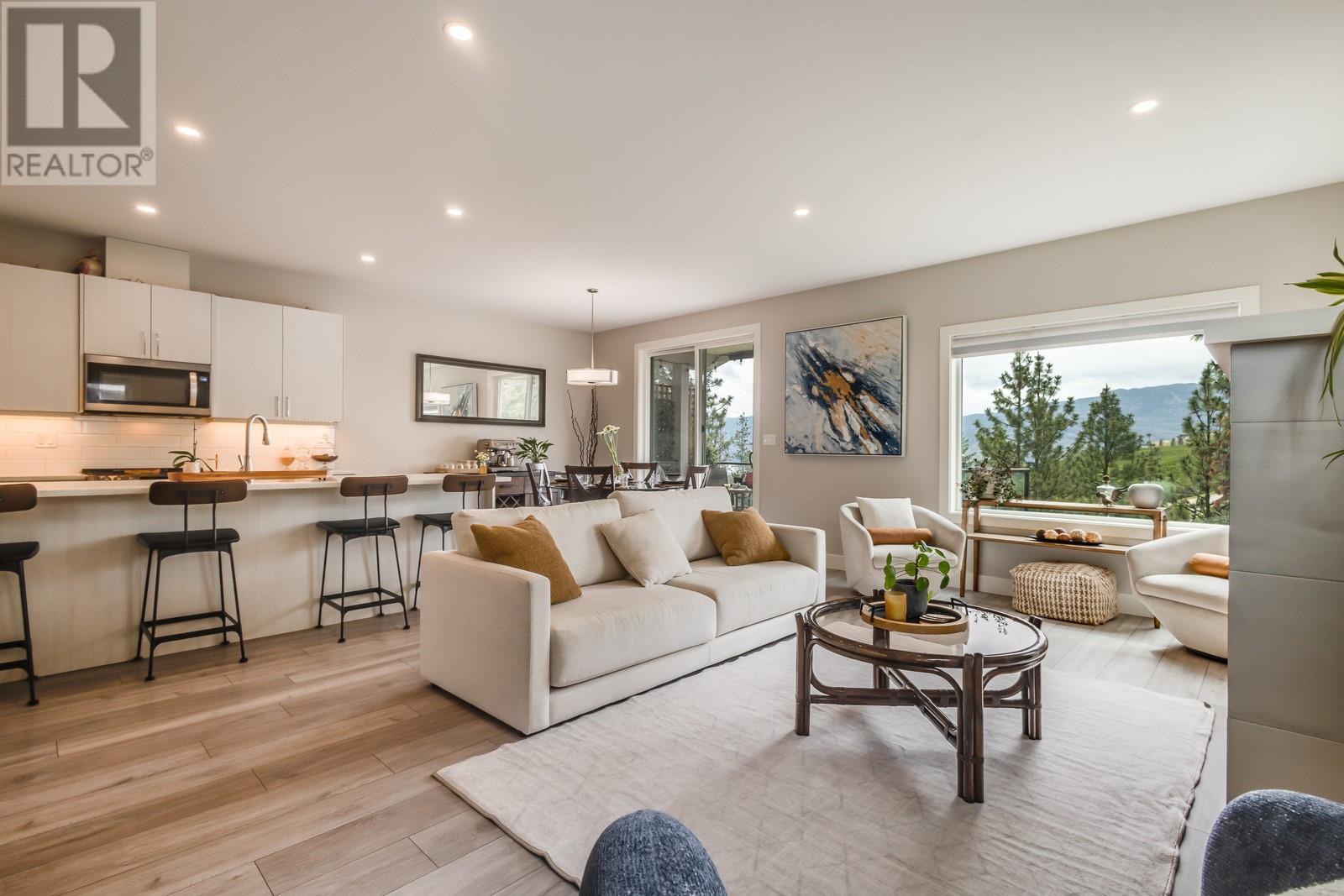 3727 Inverness Road, West Kelowna, British Columbia