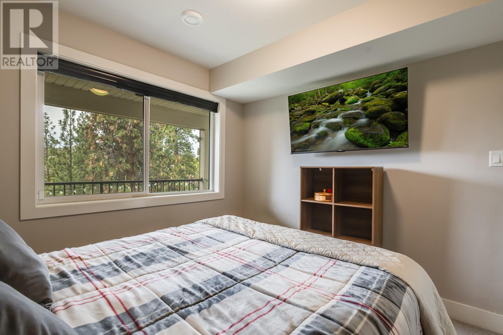 3727 Inverness Road, West Kelowna, BC V4T3N2
