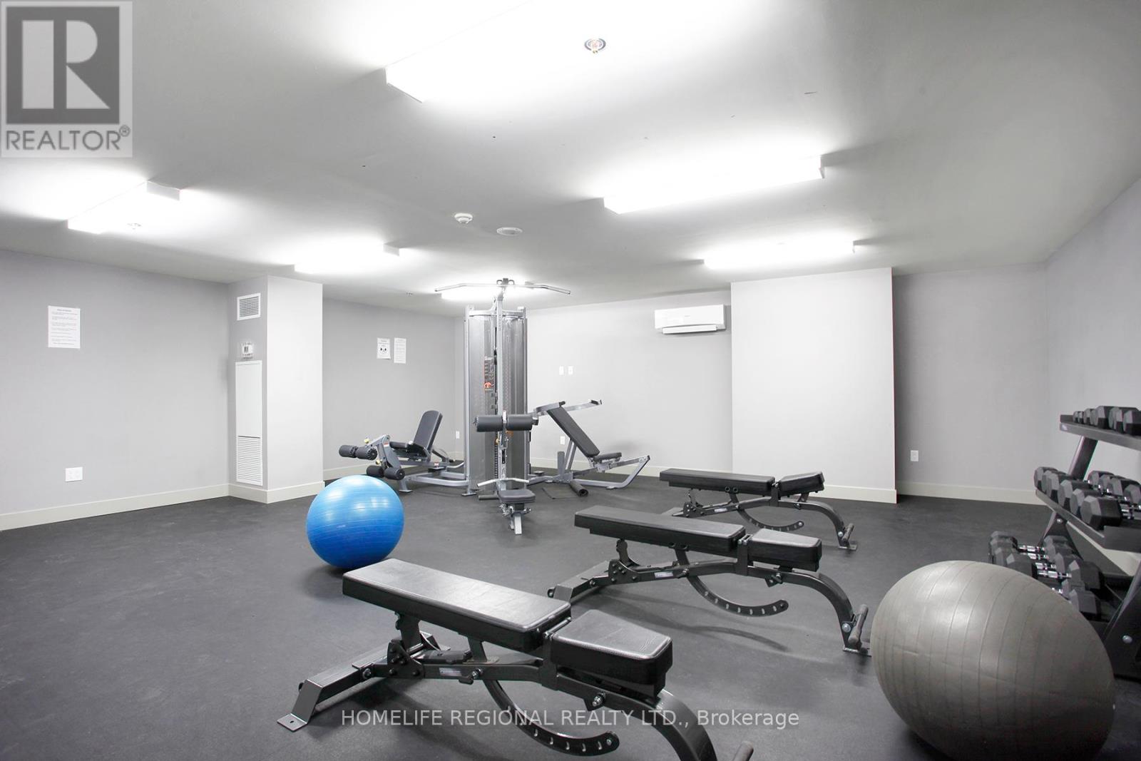 1015 - 816 Lansdowne Avenue, Toronto (Dovercourt-Wallace Emerson-Junction), Ontario  M6H 4K6 - Photo 18 - W12190117