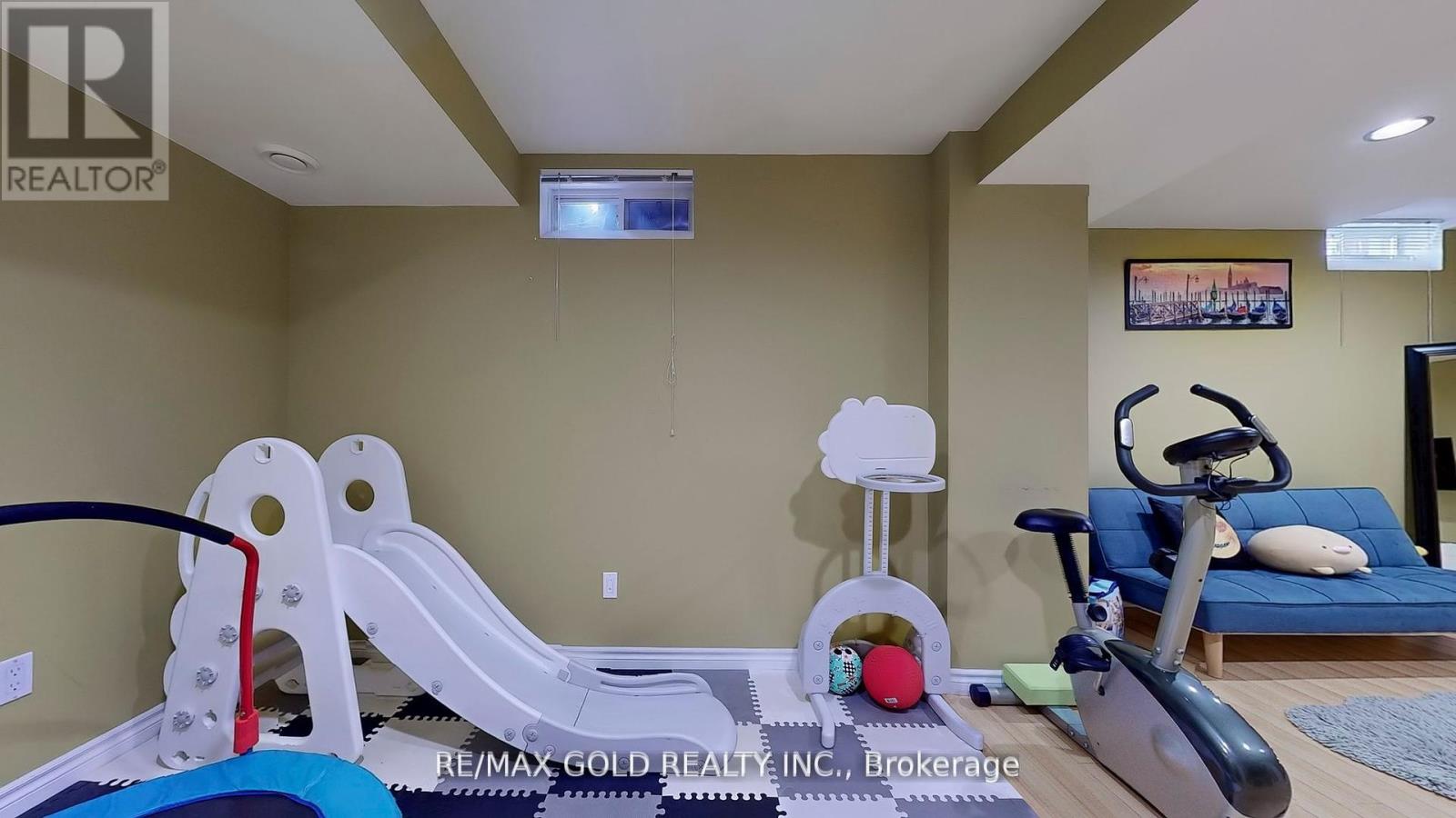 32 Ashdale Road, Brampton (Bram West), Ontario  L6Y 5M7 - Photo 24 - W12190155