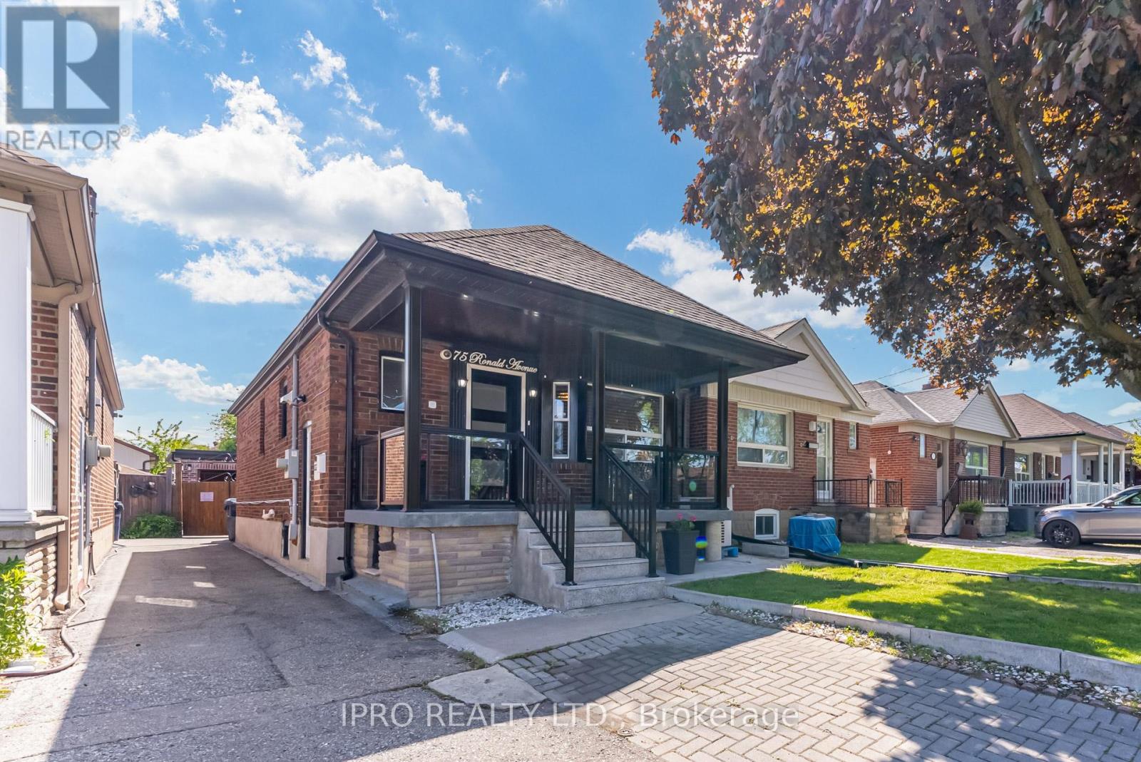 75 RONALD AVENUE, toronto (briar hill-belgravia), Ontario