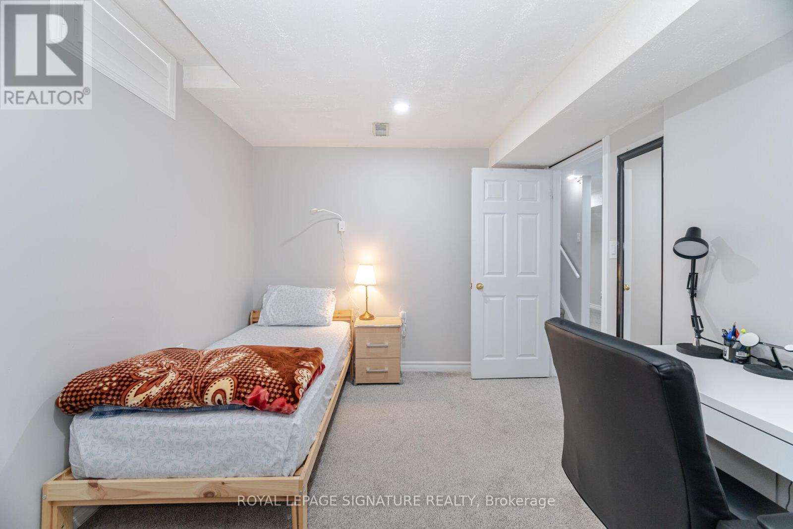 629 Amesbury Avenue, Mississauga, Ontario  L5R 3J1 - Photo 42 - W12190192
