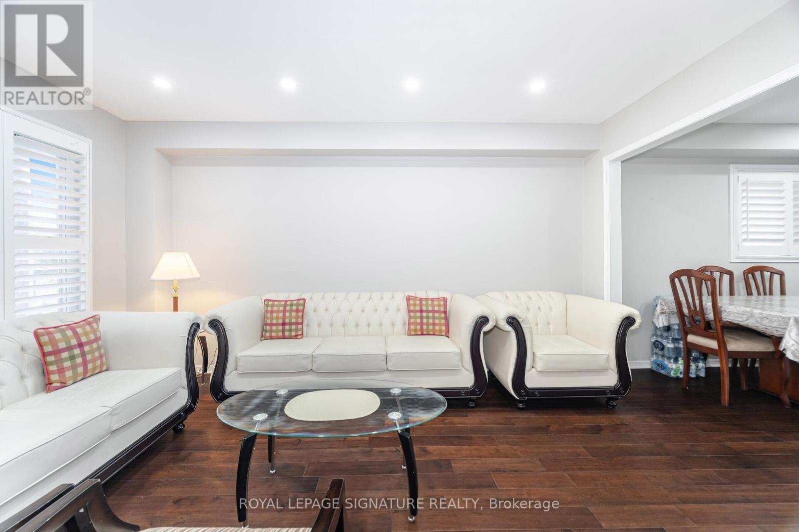 629 Amesbury Avenue, Mississauga, Ontario  L5R 3J1 - Photo 5 - W12190192