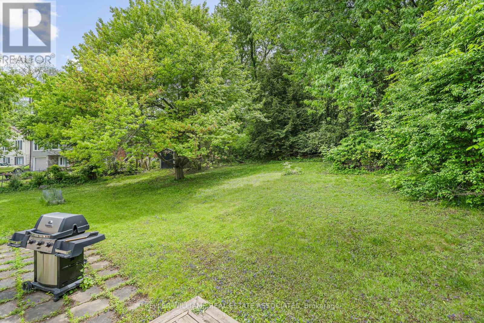 112 Park Street E, Halton Hills (Glen Williams), Ontario  L7G 2V4 - Photo 38 - W12190217