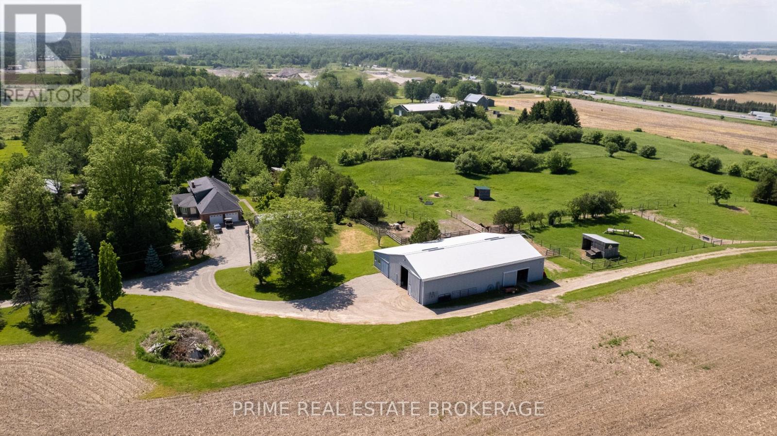 3304 CROMARTY DRIVE, Thames Centre, Ontario