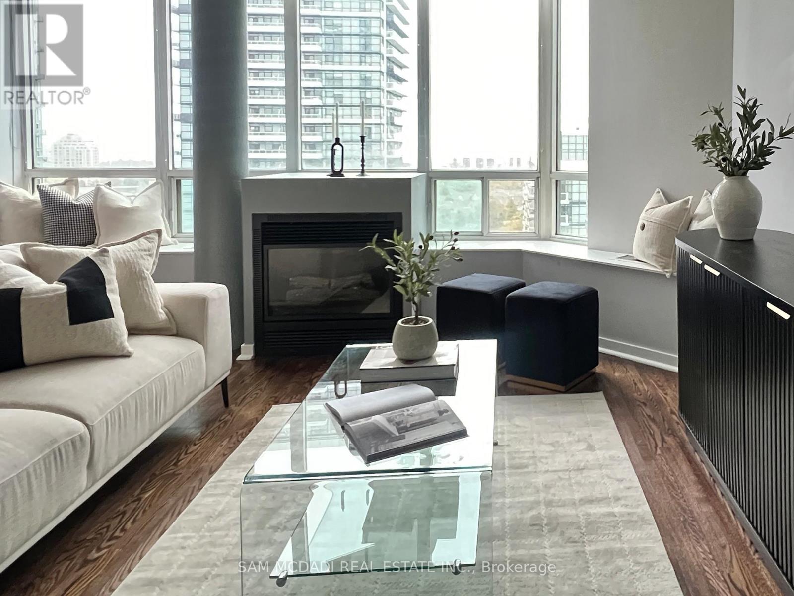 Ph837 - 250 Manitoba Street, Toronto, Ontario  M8Y 4G8 - Photo 6 - W12178786