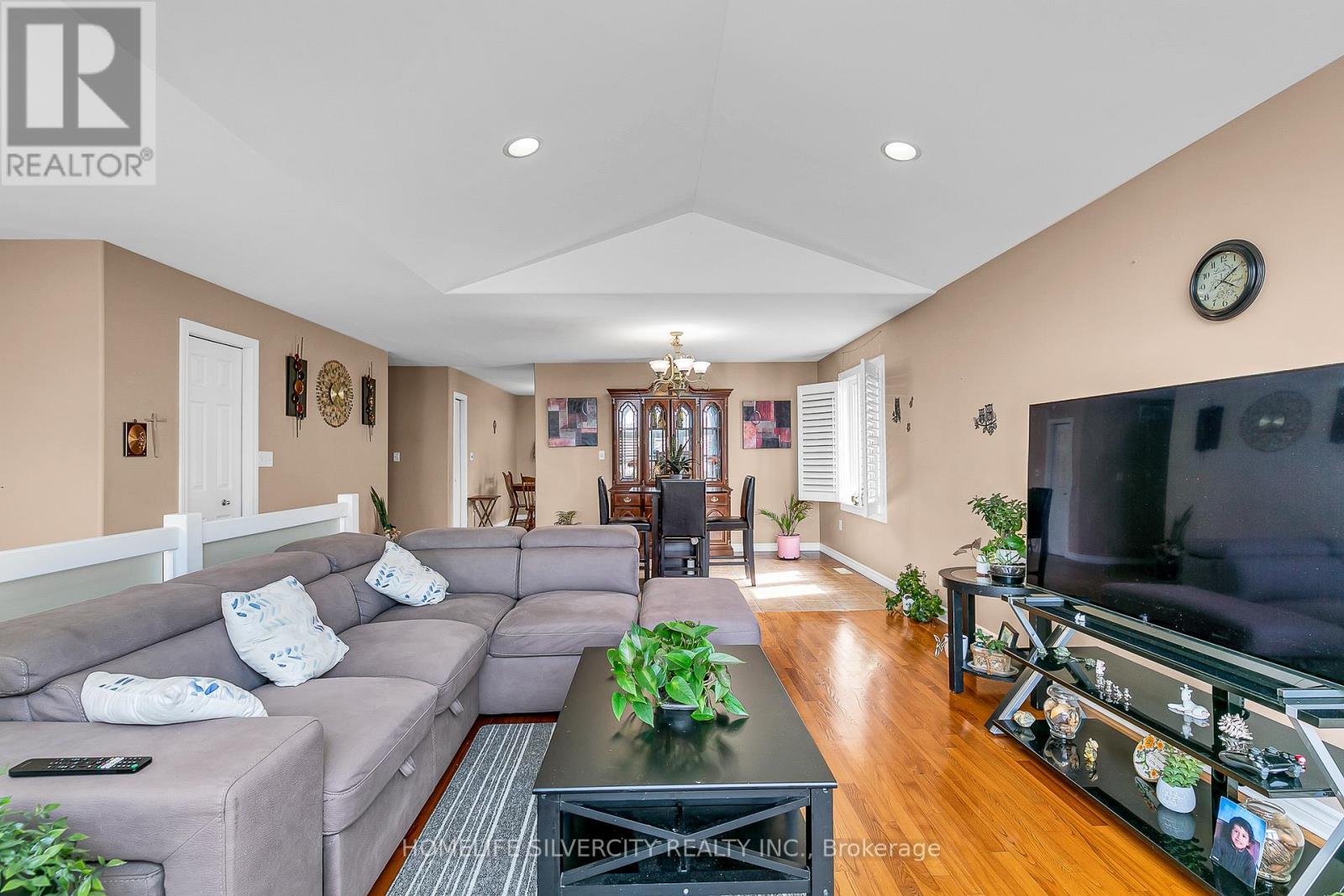 139 Amycroft Drive, Lakeshore, Ontario  N9K 1E6 - Photo 8 - X12190120