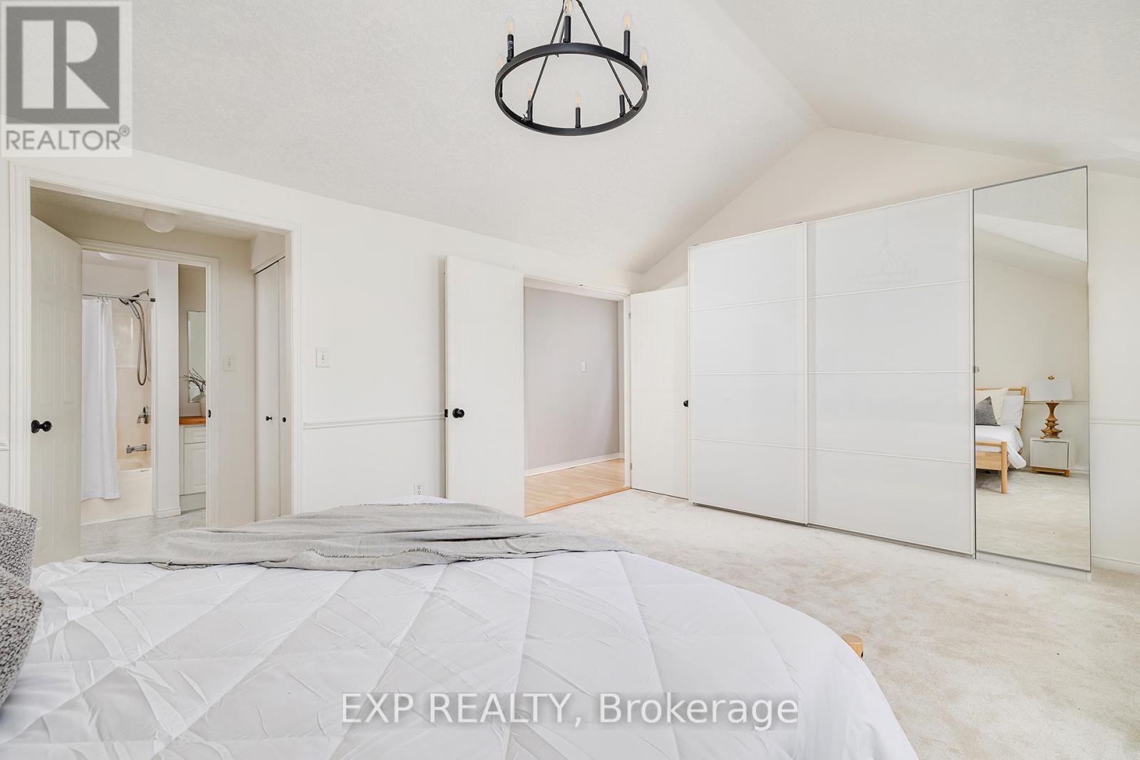 508 Brookmill Crescent, Waterloo, Ontario  N2V 2M1 - Photo 16 - X12190146