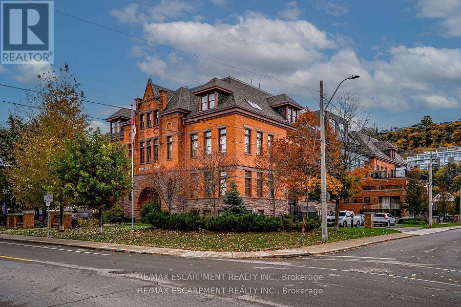 104 - 200 STINSON STREET, Hamilton, Ontario